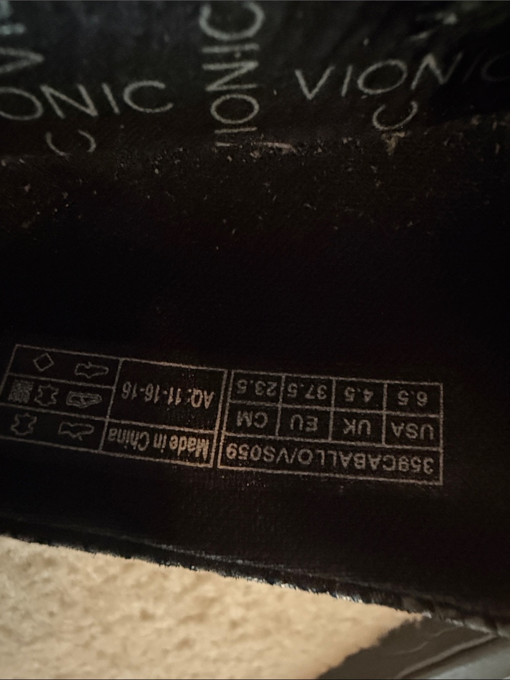 Vionic flats - Picture 10 of 10